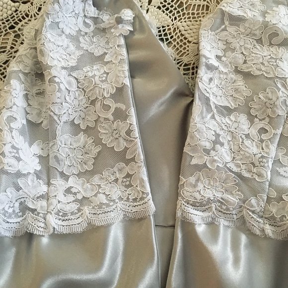 Bridal MOB Dress Silver Satin White Lace V-neck Dress Size 10 Medium - Picture 13 of 16